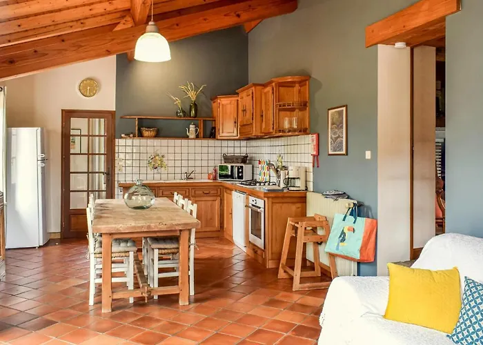 Beautiful In * Bourgougnague